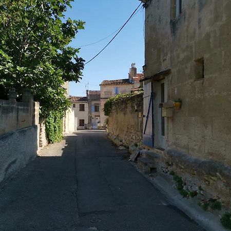 Charmante Maison En Provence Fontvieille Exterior photo